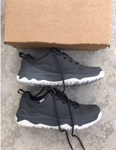 teva ridge peak sneaker